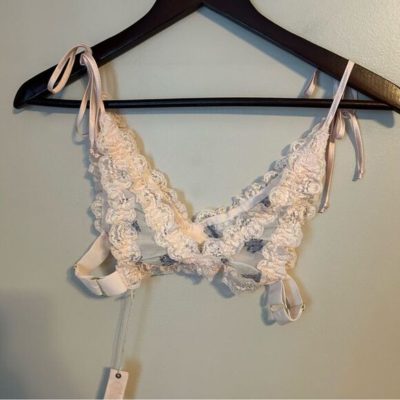 Hot As Hell Bralette Garter Flip HAHround Pink Ruffle Ditsy French Blue Floral - Picture 6 of 15